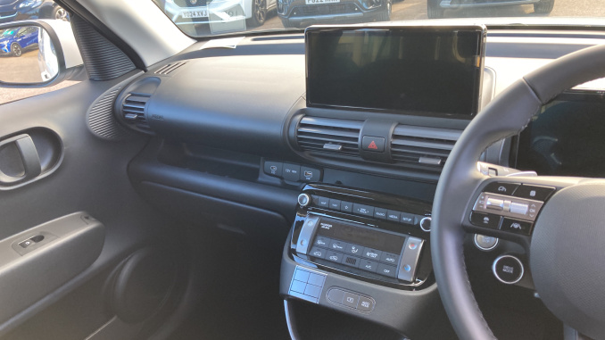 Hyundai INSTER 85kW 01 49kWh 5dr Auto Electric Hatchback - Image 14